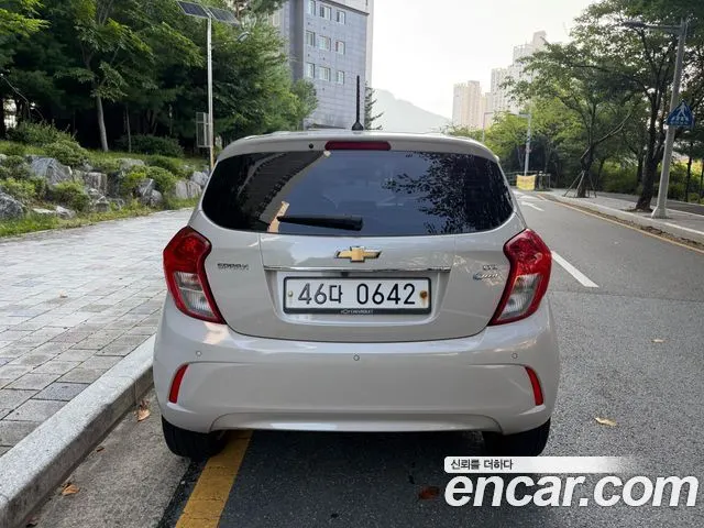 CHEVROLET SPARK 2017 — 132 618 км, белый-перламутр, Корея — под ключ — фото 8