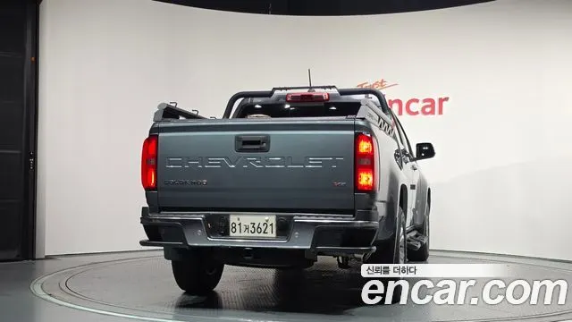 CHEVROLET REAL NEW COLORADO 2021 — 35 766 км, серебристо-серый, Корея — под ключ — фото 4