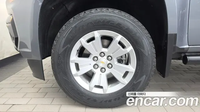 CHEVROLET REAL NEW COLORADO 2021 — 35 766 км, серебристо-серый, Корея — под ключ — фото 5