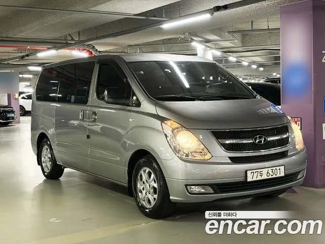 HYUNDAI GRAND STAREX 2012 — 335 883 км, серебристый, Корея — под ключ — фото 11