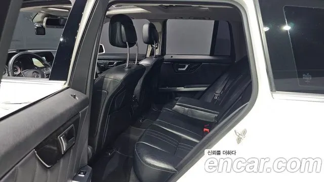 MERCEDES-BENZ GLK-CLASS X204 2014 — 127 986 км, белый, Корея — под ключ — фото 11