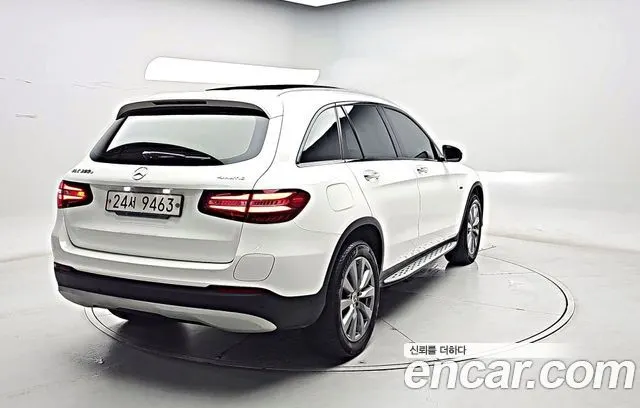 MERCEDES-BENZ GLC-CLASS X253 2019 — 77 354 км, белый, Корея — под ключ — фото 2