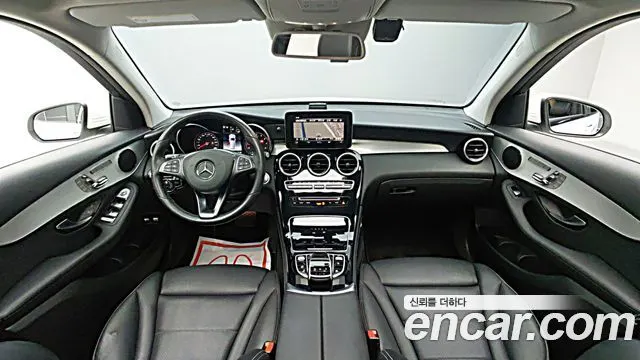 MERCEDES-BENZ GLC-CLASS X253 2019 — 77 354 км, белый, Корея — под ключ — фото 3