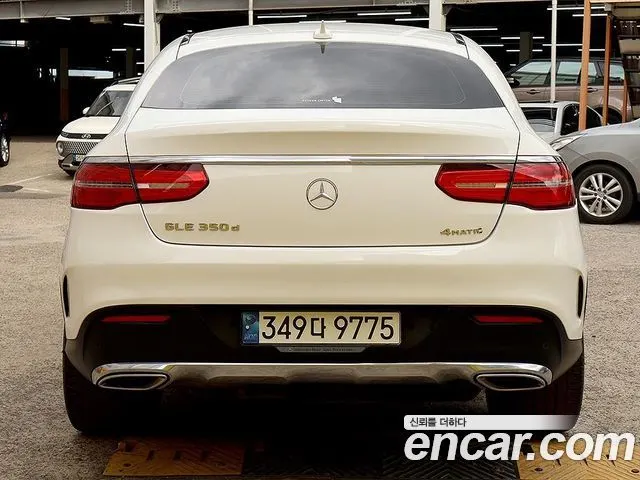 MERCEDES-BENZ GLE-CLASS W166 2017 — 178 000 км, белый, Корея — под ключ — фото 3