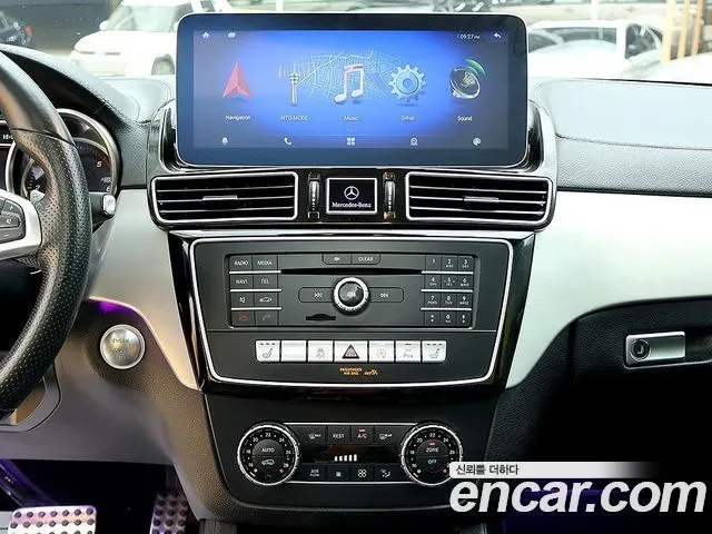 MERCEDES-BENZ GLE-CLASS W166 2017 — 178 000 км, белый, Корея — под ключ — фото 9