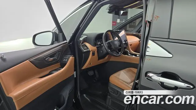 TOYOTA ALPHARD 2025 — 4 285 км, чёрный, Корея — под ключ — фото 10