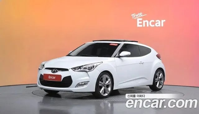 HYUNDAI VELOSTER 2012 — 127 965 км, белый, Корея — под ключ — фото 2