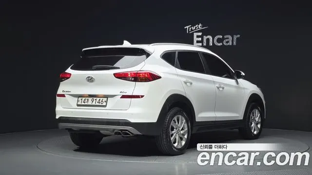 HYUNDAI TUCSON 2019 — 188 006 км, белый, Корея — под ключ — фото 2