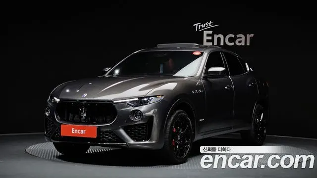 MASERATI LEVANTE 2019