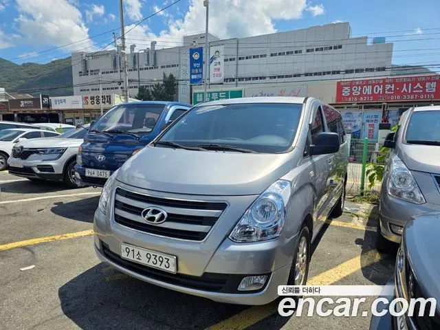 HYUNDAI GRAND STAREX 2016 — 244 401 км, серебристый, Корея — под ключ — фото 11
