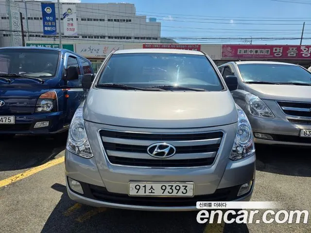 HYUNDAI GRAND STAREX 2016 — 244 401 км, серебристый, Корея — под ключ — фото 3