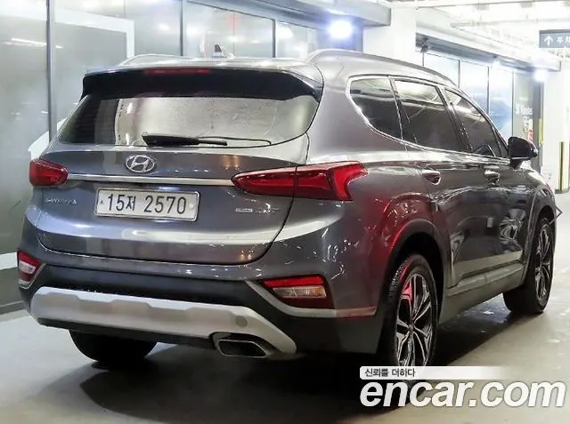 HYUNDAI SANTA FE 2019 — 180 221 км, серый, Корея — под ключ — фото 4