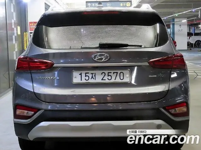 HYUNDAI SANTA FE 2019 — 180 221 км, серый, Корея — под ключ — фото 5
