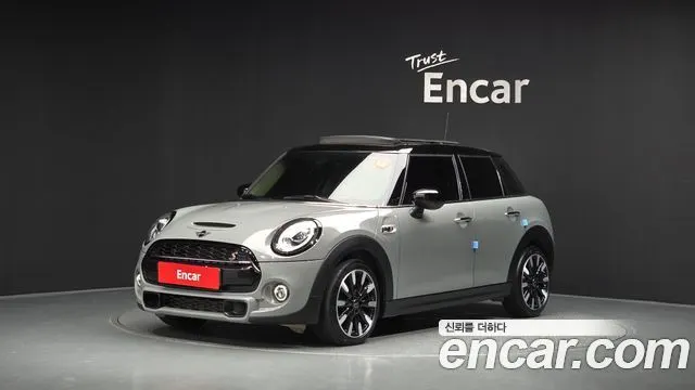 MINI COOPER S 2021 — 66 933 км, серебристо-серый, Корея — под ключ — фото 1