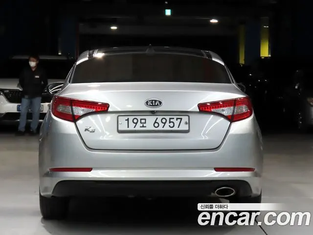 KIA K5 2013 — 232 408 км, светло-золотистый, Корея — под ключ — фото 3