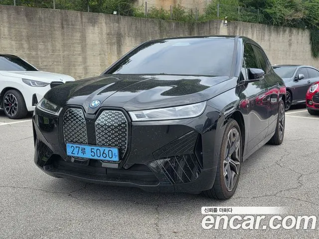 BMW IX — из Кореи под ключ