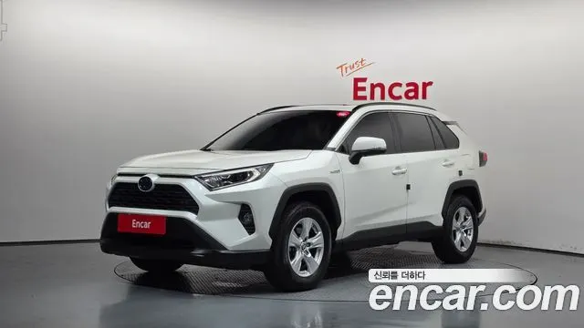 TOYOTA RAV4 — из Кореи под ключ