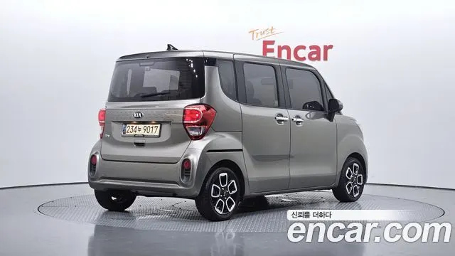 KIA RAY 2021 — 52 103 км, светло-золотистый, Корея — под ключ — фото 2