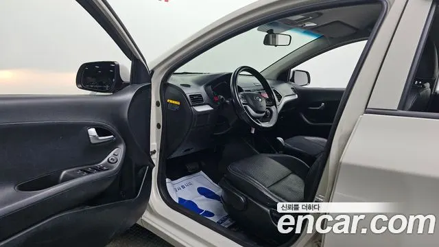 KIA MORNING 2015 — 87 085 км, белый-перламутр, Корея — под ключ — фото 10