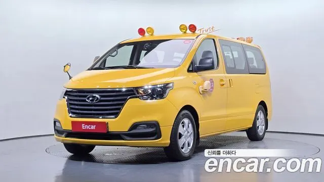 HYUNDAI GRAND STAREX 2019 — 92 915 км, жёлтый, Корея — под ключ — фото 1
