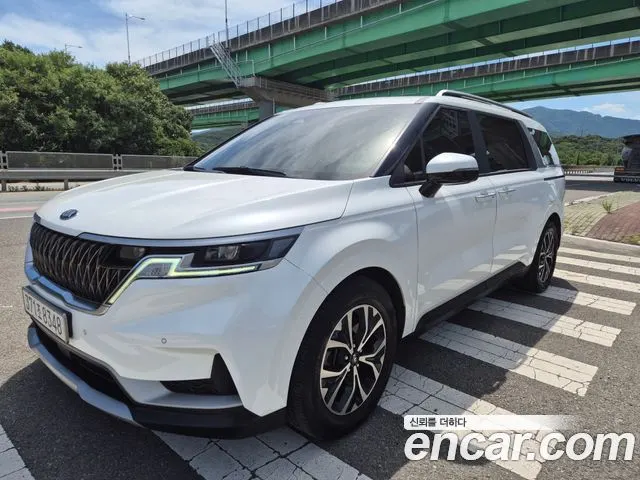 KIA CARNIVAL 2021 — 136 700 км, белый-перламутр, Корея — под ключ — фото 2