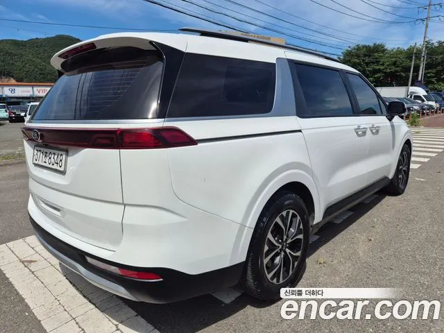 KIA CARNIVAL 2021 — 136 700 км, белый-перламутр, Корея — под ключ — фото 4