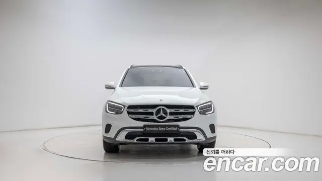 MERCEDES-BENZ GLC-CLASS X253 2021 — 109 919 км, белый, Корея — под ключ — фото 6