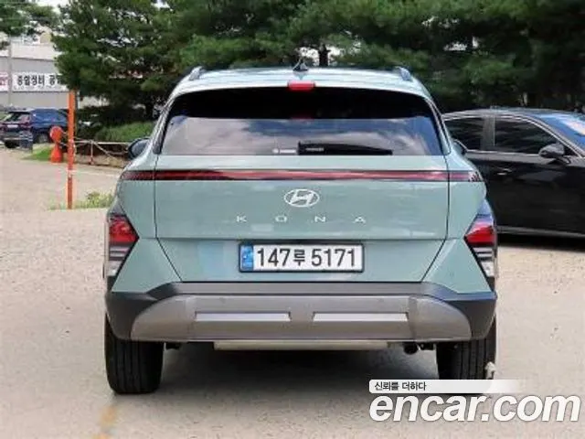 HYUNDAI KONA 2025 — 12 800 км, бирюзовый, Корея — под ключ — фото 4