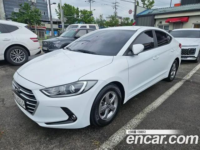 HYUNDAI AVANTE 2017 — 158 228 км, белый, Корея — под ключ — фото 12