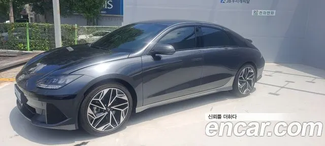 HYUNDAI IONIQ 6 2023 — 75 199 км, тёмно-зелёный, Корея — под ключ — фото 2