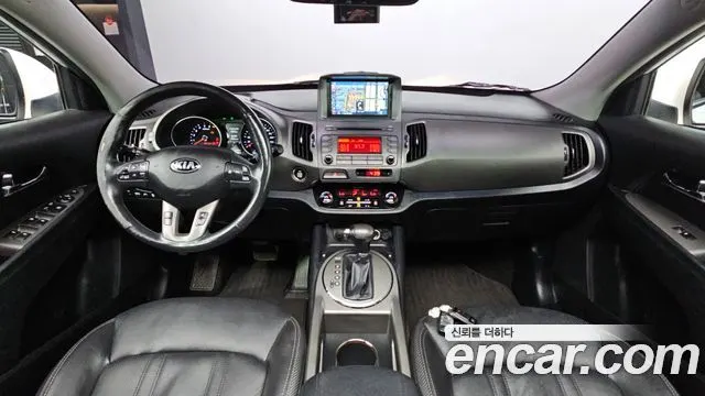 KIA SPORTAGE R 2014 — 98 743 км, белый, Корея — под ключ — фото 7