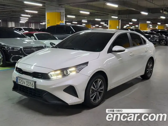 KIA K3 2024 — 17 219 км, белый, Корея — под ключ — фото 2