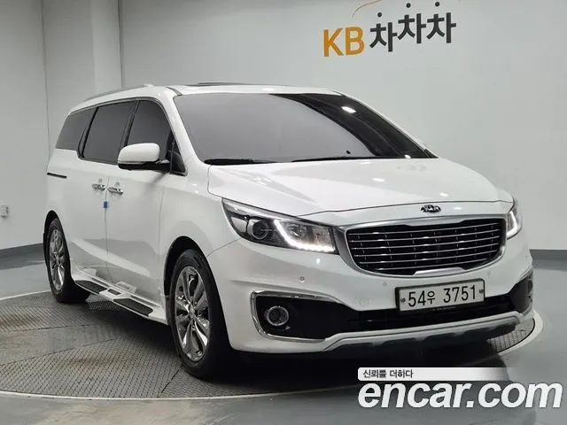 KIA CARNIVAL 2018 — 159 000 км, белый, Корея — под ключ — фото 4