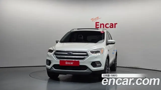 FORD KUGA 2017 — 88 261 км, белый, Корея — под ключ — фото 3