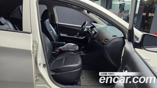 KIA MORNING 2016 — 56 720 км, белый-перламутр, Корея — под ключ — фото 11