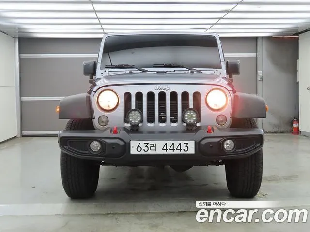 JEEP WRANGLER 2015 — 69 847 км, серебристый, Корея — под ключ — фото 2