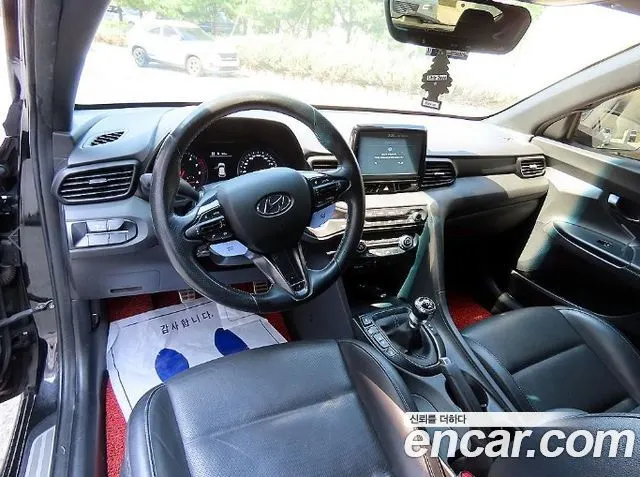HYUNDAI VELOSTER 2019 — 116 605 км, чёрный, Корея — под ключ — фото 7