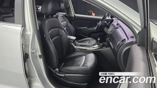 KIA SPORTAGE R 2015 — 135 951 км, серебристый, Корея — под ключ — фото 11