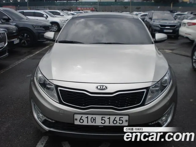 KIA K5 HYBRID 2014 — 142 000 км, коричневый, Корея — под ключ — фото 1