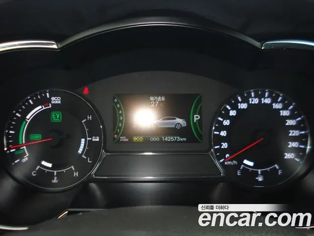 KIA K5 HYBRID 2014 — 142 000 км, коричневый, Корея — под ключ — фото 9