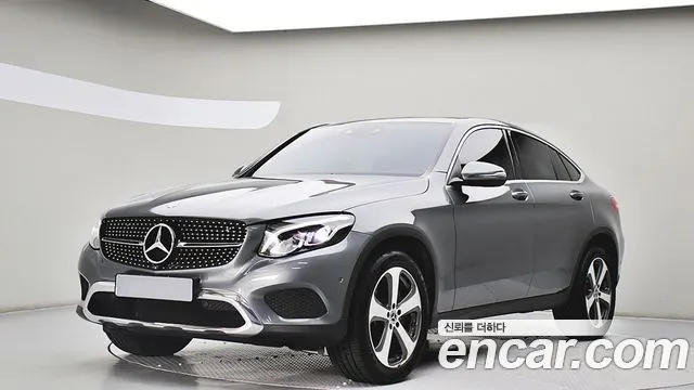 MERCEDES-BENZ GLC-CLASS X253 2019 — 112 584 км, серый, Корея — под ключ — фото 1