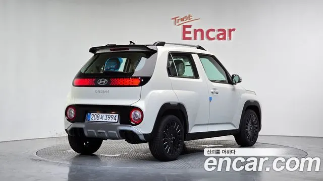 HYUNDAI CASPER 2027 — 18 км, белый-перламутр, Корея — под ключ — фото 1