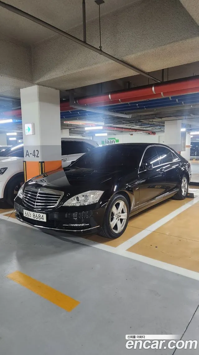 MERCEDES-BENZ S-CLASS W221 2011 — 68 000 км, чёрный, Корея — под ключ — фото 4