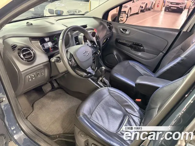 RENAULT KOREA QM3 2016 — 166 000 км, синий, Корея — под ключ — фото 5