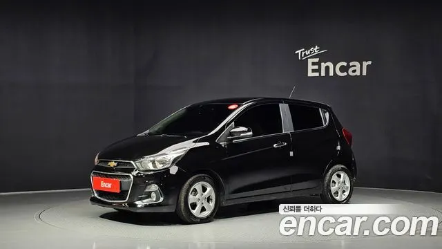 CHEVROLET SPARK 2017 — 136 680 км, чёрный, Корея — под ключ — фото 1
