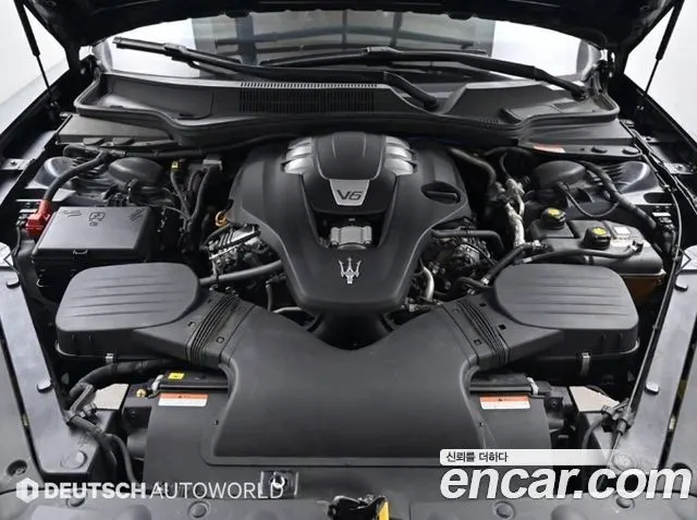MASERATI QUATTROPORTE — из Кореи под ключ