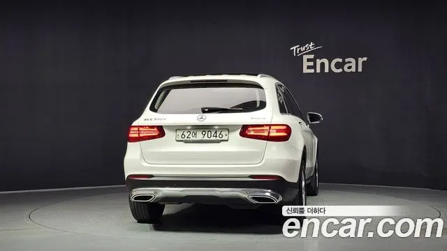 MERCEDES-BENZ GLC-CLASS X253 2017 — 100 046 км, белый, Корея — под ключ — фото 4
