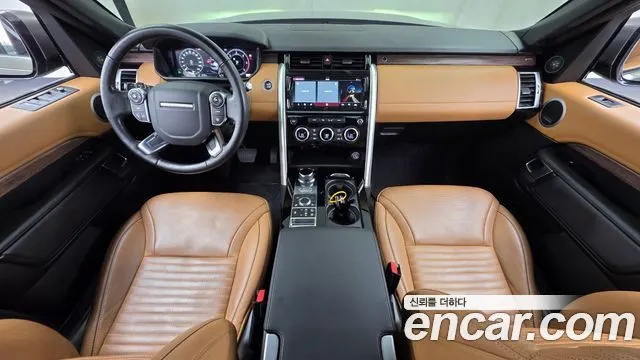 LAND ROVER DISCOVERY 5 2018 — 150 102 км, светло-золотистый, Корея — под ключ — фото 7