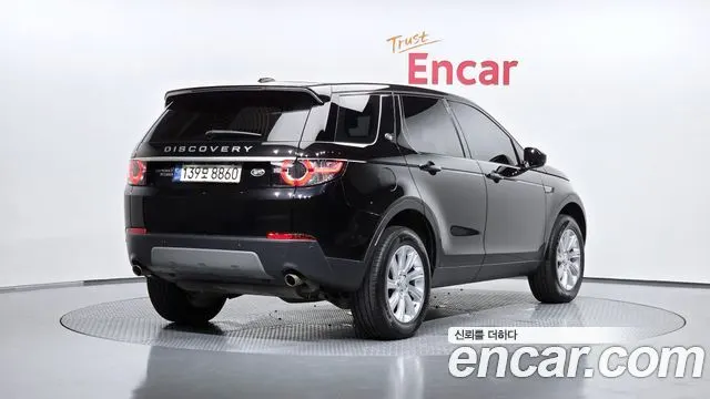 LAND ROVER DISCOVERY SPORT 2016 — 152 948 км, чёрный, Корея — под ключ — фото 1