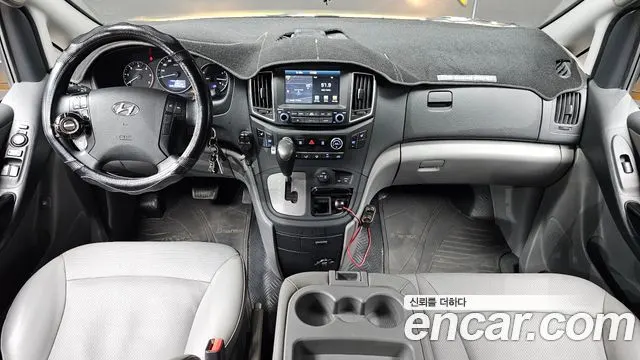 HYUNDAI GRAND STAREX 2019 — 117 821 км, жёлтый, Корея — под ключ — фото 7